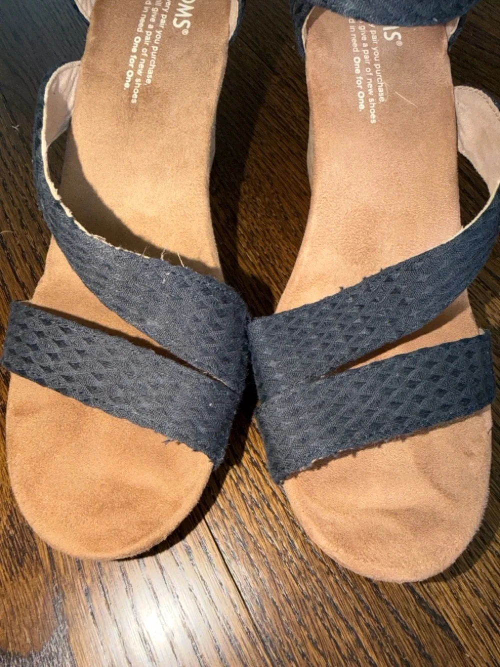 Toms classic wedge